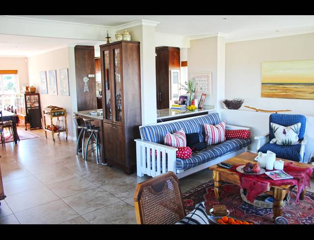 4 BEDROOM HOUSE FOR SALE IN KLEINMOND CENTRAL
